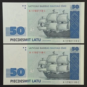 2 pieces AUTHENTIC Latvia 50 Latu 1992 UNC banknotes CONSECUTIVE NUMBERS N820 - Picture 1 of 4
