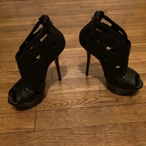 Ovye Damen Leder Plateau Pumps Gr: 38 - Bild 1 von 19