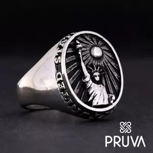 Y62 PERSONALIZADO 925K ANILLO DE LEY SÓLIDO CHAPADO EN PLATA ESTATUA DE LA LIBERTAD EE. UU. 22mm - Imagen 1 de 8