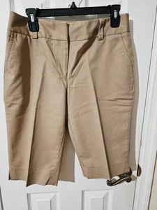 Womens Beige Apt.9 Flat Front Bermuda Shorts Size 8 side slash pockets - Picture 1 of 9