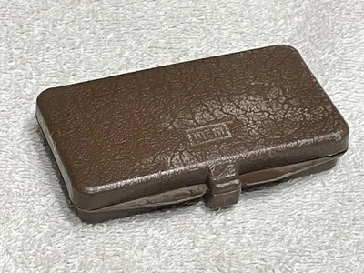 Vintage 38/357 Plastic Pocket Case MTM - Holds 6 Rounds - Called the Case-Gard 6 - Image 1 of 4