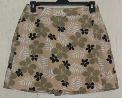 EXCELENTE PANTALÓN CORTO MUJER BLANCO CIERVO ELÁSTICO BEIGE CON ESTAMPADO FLORAL TALLA 14 Foto 1 de 3