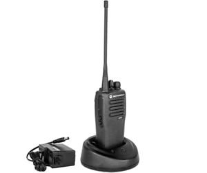 Motorola CP200D UHF Digital Portable Radio DMR MOTOTRBO Model# AAH01QDC9JA2AN