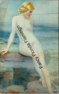 Postal de colección Art Deco desnuda “misteriosa” mujer rubia litografía junto al mar pin-up EE. UU. - Imagen 1 de 2