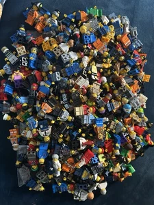 LEGO® Minifigure Joblot Mega Bundle - 10 x random Minifigures - great value - Picture 1 of 1
