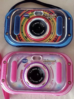 VTech KidiZoom Touchscreen 5.0 Kinder Kamera,pink und blau zur Auswahl - Bild 1 von 4