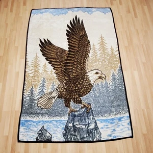 San Marcos Eagle Blanket 79 x 52 Reversible Blue Cream Very Nice Wildlife Animal - Picture 1 of 10