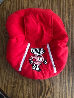 Cozy Cover Wisconsin Badgers Red Carrier Cover 100% Polyester Zipper & Closure - Image 1 of 4