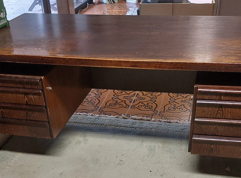 schreibtisch holz massiv gebraucht - Bild 1 von 1