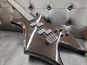 B.C.RICH NT WARLOCK BASS Used Maple body Maple neck Ebony fingerboard w/Softcase - Picture 1 of 12