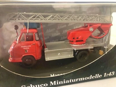 Schuco #03241 Hanomag Garant escalera de bomberos excavadora escalera giratoria Foto 1 de 2