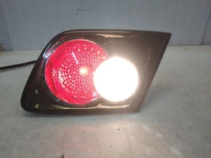 Luz trasera lateral interior maletero para pasajeros derecho Mazda 6 2006 2007 fabricante de equipos originales - Imagen 1 de 3