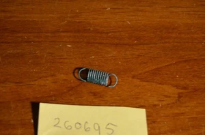 Briggs & Stratton Governor Spring 260695 - Picture 1 of 2