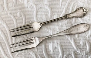 Antique Silverplate ROGERS BROS GOTHIC 1874 COX SILVER OLIVE Pie Forks LOT of 2 - Picture 1 of 8
