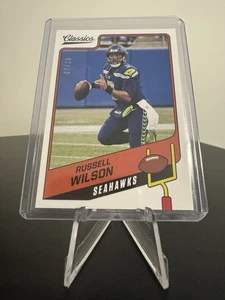 Russell Wilson 2021 Panini Classici Calcio - /10 - Foto 1 di 3
