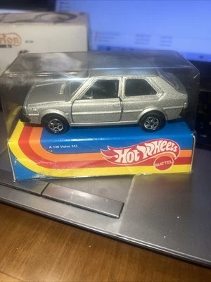 MATTEL HOT WHEELS VOLVO 343 - S. 1:43 BOX SIGILLATO/MAI GIOCATO- - Immagine 1 di 4