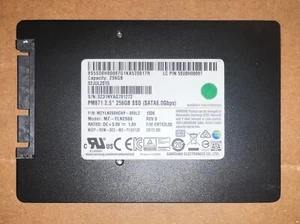 Samsung MZ-7LN2560 PM871 Series 256GB TLC SATA 6Gb/s Mainstream Endurance - Afbeelding 1 van 1