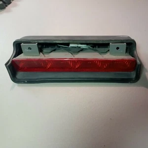 92-97 Mitsubishi Montero Rear Window Tail Lite - Bild 1 von 3