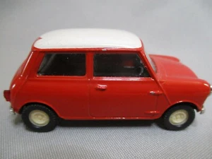 AN645 VITESSE 1/43 MORRIS ROUGE Ref ?? BON ETAT - Imagen 1 de 6