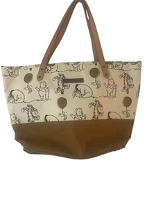 Disney Winnie the Pooh Petunia Pickle Bottom Diaper Bag Disney Tigger Piglet - Picture 1 of 11
