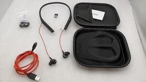 PLANTRONICS Voyager 6200 UC BT In Ear Headset B6200 Black 208748-101 BUNDLE - Picture 1 of 7