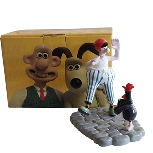 Wallace & Gromit Coalport Wallace Out of Control Wrong Trousers Figurine READ - Picture 1 of 19