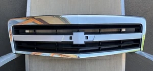 NOS HOLDEN-CHEVROLET 2003-2004 WK STATESMAN CAPRICE CHROME GRILL!! GM.92093800 - Picture 1 of 21