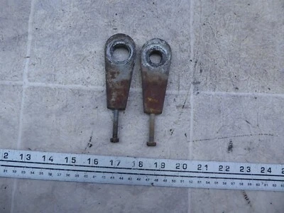 Kawasaki F2 1967 175cc K787-2) juego de ajuste de cadena de rueda trasera izquierda y derecha Foto 1 de 4