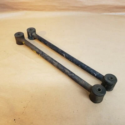 Juego de 2 conjuntos de eslabones superiores de suspensión trasera originales Triumph TR7 OEM Foto 1 de 4