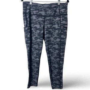 Title Nine Women's Printed Camo High Rise Pocket Leggings Gray Black Sz. L - Picture 1 of 9