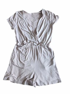 H&M Romper Jumpsuit Shorts Beige V Neck Stretch Knit SMALL - Picture 1 of 4