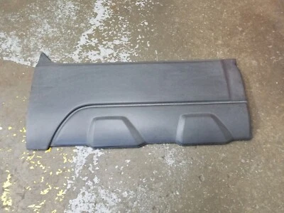 Revestimiento moldura puerta trasera derecha gris avalancha Chevy OEM 2003-2006 93441630 Foto 1 de 4