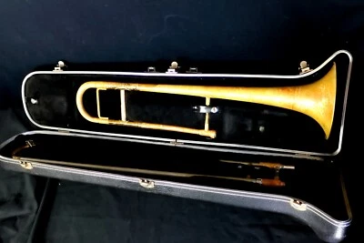 Винтажный тромбон Getzen - очень изношенная лакированная отделка, б/у, жесткий чехол в комплекте - Изображение 1 из 4