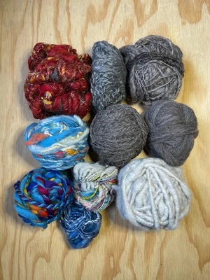 🧶🖐️ HILADOS 10x HILADOS A MANO Varios PAQUETES Multicolor Hecho a Mano Lana Mezcla Fibras Foto 1 de 4