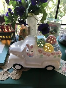 Mr. Cottontail 10" Easter Nostalgic LED White Truck with Bunny & Eggs - Picture 1 of 6