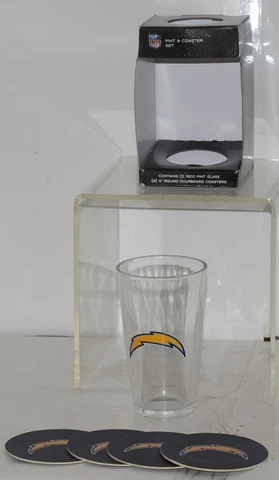 NFL Licensed The Memory Company LLC 16 Ounce Los Angeles Chargers Pint Glass Cover