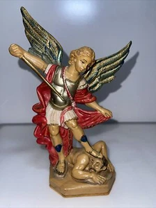 St. Michael Archangel Figurine 7" Hard Plastic Vintage Made in Italy S127 (46a) - Picture 1 of 5