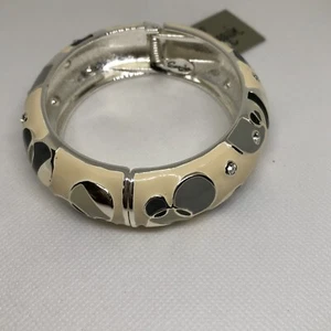 Sequin Nordstrom PopArt Design Ivory/Grey/Blk Enamel Bangle Hinge New - Picture 1 of 6