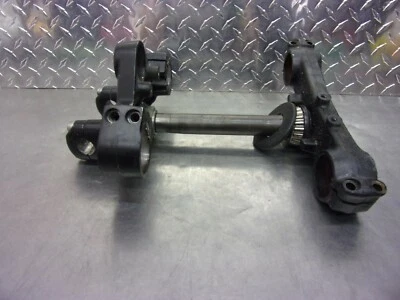 584 A TRIUMPH  TIGER  955 955i 2002 OEM  TRIPLE  TREE - Image 1 of 4