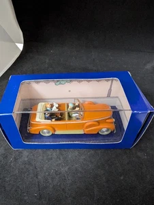 TINTIN in TIBET CAR - CADILLAC FLEETWOOD - "LE TAXI de NEW DELHI" - NIB - Picture 1 of 5