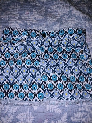 Lucky Brand Girls talla Falda de diseño azul 5 "Sofa Mini". Adorable Foto 1 de 4