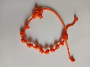 ++++ ROSENKRANZ ARMBAND geknotet Paracord 95 ORANGE - Bild 1 von 1