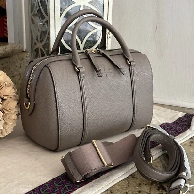 Bandolera pequeña Tory Burch Thea de cuero gris nueva con etiquetas Foto 1 de 4