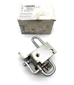 Cerniera Inferiore Porta Anteriore Sinistra VW Golf V OEM 1K0831411M Originale - Picture 1 of 6