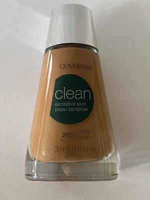 Covergirl Clean Sensitive Skin Liquid Makeup, 265 Tawny (1 - Bottle) - Image 1 of 4