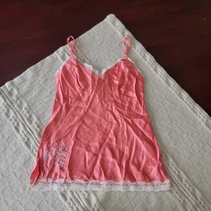 Old Navy Genuine Silk Satin Lace Floral Accent Camisole Coral Pink size M - Picture 1 of 10