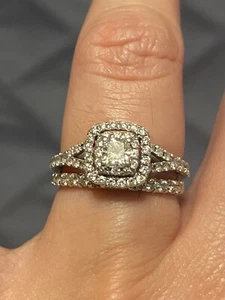 14K Solid White Gold And Genuine Diamond Engagement Ring Wedding Band Set 1 CTW - Picture 1 of 3