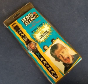 Orologio Home Alone 2 Quarzo Lost in NY Glow in the Dark Cinturino Nuovo con scatola 1992 - Foto 1 di 4