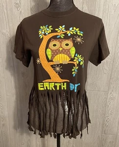 Earth Day Womens Size Small Brown Logo Cotton Fringe T-shirt - Picture 1 of 8