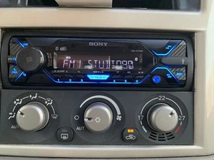 Sony DSX-A510BD effetto carbonio - Autoradio multimediale 1 DIN DAB 2 Bluetooth - Foto 1 di 5